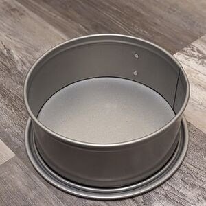 Silver Springform Cake Pan